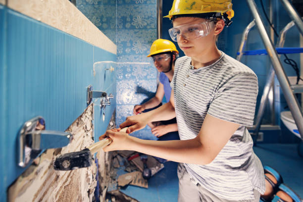 Best Attic Mold Removal  in Cashmere, WA